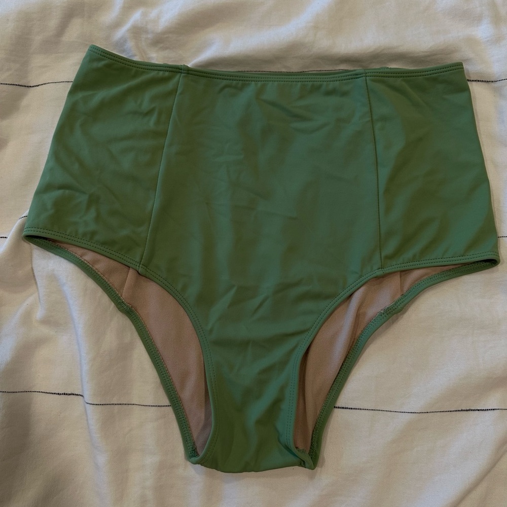 KJ Seagrass Green Cut High Bottoms